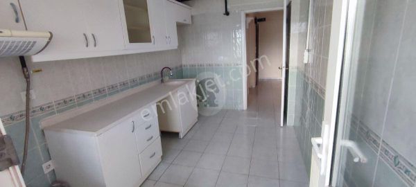 Çorlu Salı Pazarı Yanında Kiralık Daire P.no: 1830 M