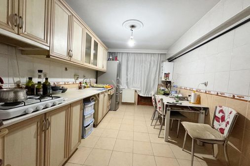 Peyami Safa'da Cadde Yakını 3+1 Kelepir Daire Fırsatı..!