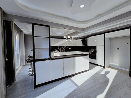 Şehrin Göbeğinde Emsalsiz 3+1 160 M² Lüks Dubleks Daire