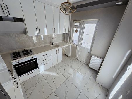 Adres'ten_plevnede_yeşilova_yakını_ön_cephe_full+full_yapılı_3+1