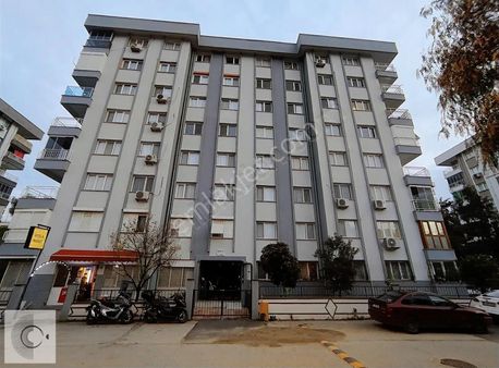 Çiğli Esentepe Mah. Satılık 3+1 Daire