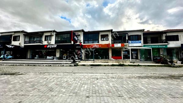 Çeşme Migros Karşısı Cadde Üstü 300 M2 Kullanım Alanlı Mağaza