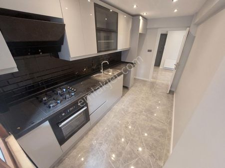 Şeref Emlak Full Modern Satılık Daire Düğmeciler 4,850,000 Tl