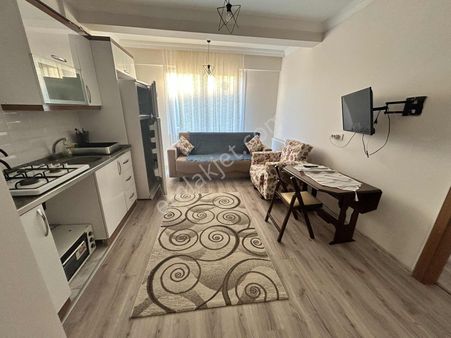 Asil Emlak'tan Muradiye Mah'sinde 1+1 Eşyalı Satılık Daire