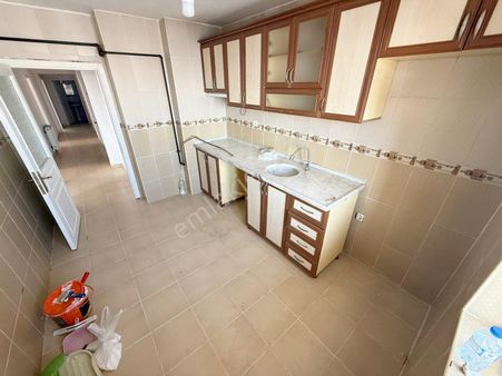 Osmangazi De 3+1 Ara Katta Asansörlü Manzaralı Daire