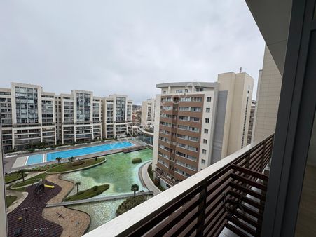 Seeworld Sinpaş Aquacity 2010 Balkonlu K.mutfak 108m²2+1 Kiralık