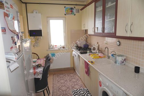 Menemen Asarlıkda Satılık 2+1 Doğalgazlı+balkonlu Çiğli Serkan Emlak Dan