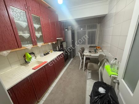 Barış'tan Yeşilova Merkezde Geniş 2+1 Yüksek Giriş Daire