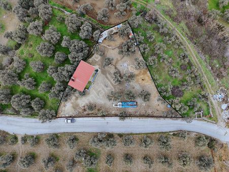 Kaçmazerden Elektrik, Su Ve Ev Ruhsatlı Satılık Hobi Bahçesi
