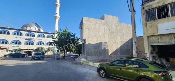 İzmir Bayraklı Osmangazide Satılık Arsa