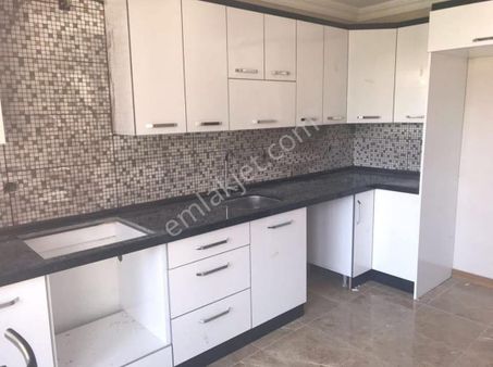 2+1 Kapalı Mutfak Sabit Getirili Daire