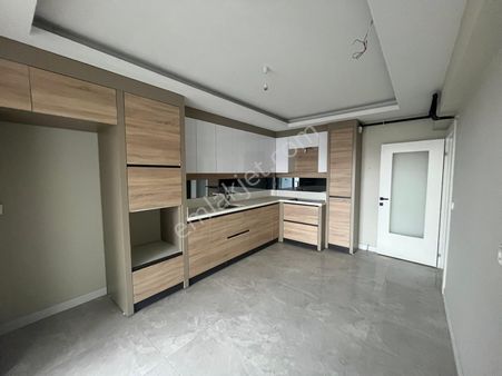 Mç Emlak'tan Törekent Mahallesin'de 3+1 Satılık Daire