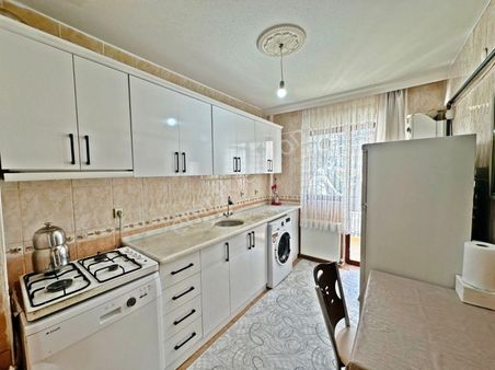Şehit Kubilayda Değirmendere Cadde Yanı Ara Kat Kök Tapu 3+1