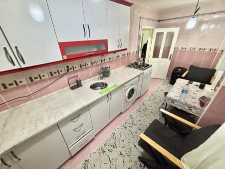 Ufuktepe Kanunide Kiracılı *** Hazır Getirili 2+1