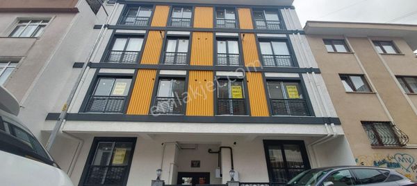 Ümraniye İstiklal Mahallesinde 2+1 , Satılık 0 Daire