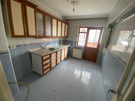 Plevne Mahallesinde 3+1 Katta Satılık Daire