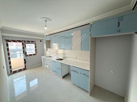 Merkezi Konumda Cadde Üzeri Sıfır 3+1 Ara Kat Satılık Daire