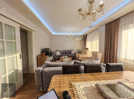 C21 Loca'dan Kuvayi Milliye'de Satılık 4+2 Tripleks Villa