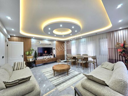 Fethiye Taşyaka'da Satılık 3+1 170m2 Bahçeli Geniş Daire