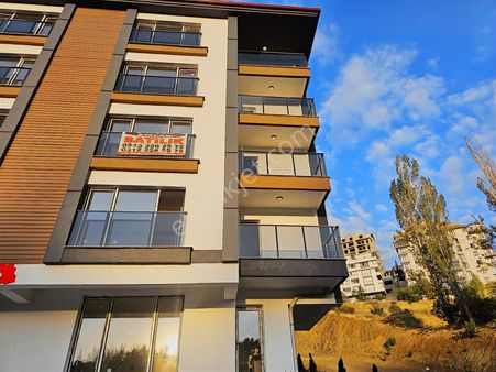 Şimşek Emlak Çankaya Akpınar Mh.konya Yolu Cph 110m2 2.kat 3+1