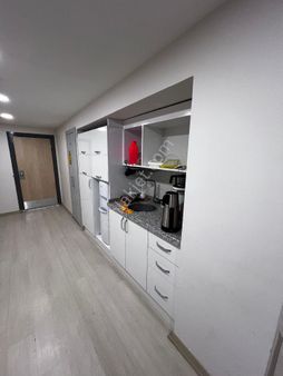 Avcılar Merkezde Isınma Elektrik Gaz İçinde Kullanışlı Temiz Ofis Merkezi Konumda