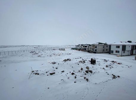 Arc Emlaktan Üniversite Karşısında Satılık Arsa