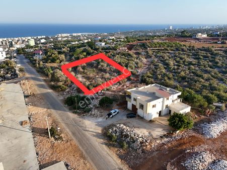 Uğur Emlak'tan Tırtar'da 0.90 Emsal Satılık Deniz Manzaralı Arsa
