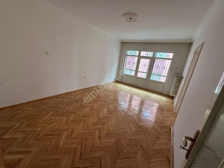 Bilgen Vatan'dan Pınarbaşı Osmanlı Pazar Yakını 1. Kat 3+1 Hem Yatırıma Hem Oturuma Uygun Satılık