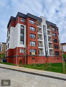 Kozan Divan Emlak'tan Yeni Toki'de Kiralık 2+1