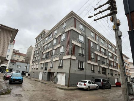 Century 21 Vizyondan Kumlubel'de Kiralık 3+1 Daire