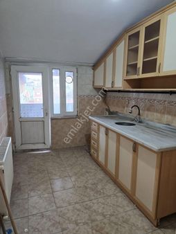 Şemsipaşa 51. Sokakta Çatıkatı 2+1 Kiralık Daire