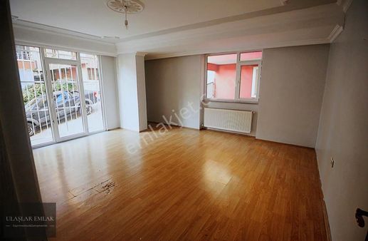 Ümraniye Site Mah 2+1 110 M2 Satılık Arakat Daire