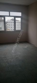 Şirinevler Mahmutbey Cd. Üzerinde 3+1 Merkezi Lokasyonlu Daire