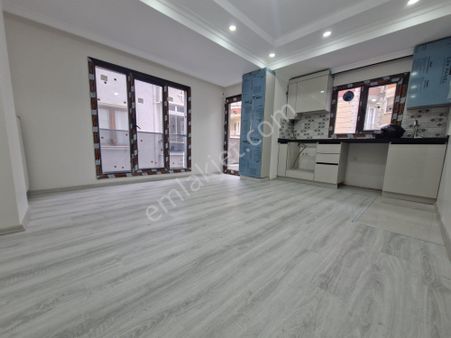 Fatih Emlaktan Devlet Hastahanesi Yakını Satılık 1. Kat Sıfır Amerikan Mutfak Daire