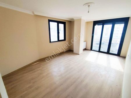 Mertcan Dan Hürriyet Mah Kredi Limitsiz 2+1 Arakat - Balkonlu