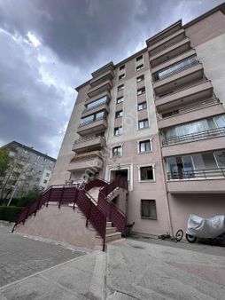 Serhat Mahallesi'nde Satılık 2+1 Muhteşem Lokasyon.