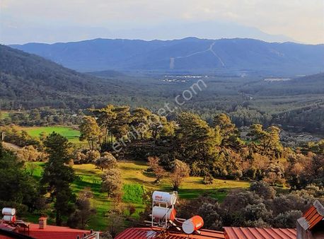 Yakacık Mh.1+1 Ayrı Mutfak Eşyalı Kiralık Daire.