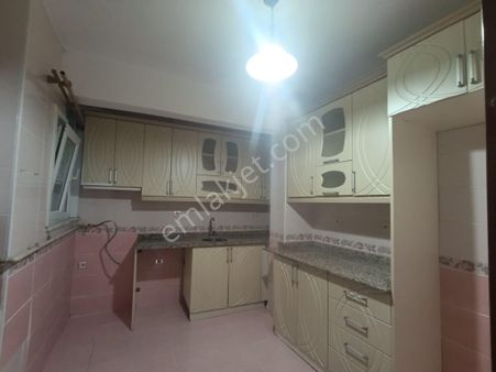 Kavacık Merkezde 120 M 2.5+1