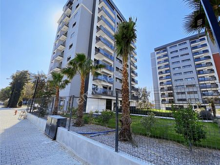 İzmir Bayraklı Manavkuyu' Da Satılık 54 M2 Boş Sıfır Dükkan
