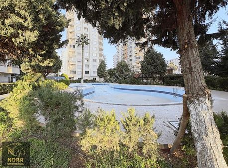 Nora Dan Mezitli De 4+1 Lüx Satılık Daire