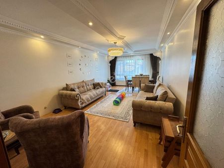 Bilgen Vatan'dan Yeşiltepe'de İçerisi Masrafsız Ön Cephe Geniş M2 Satılık Fırsat 3+1 Daire