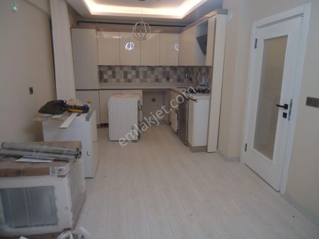 Aydınlıkevlerde Sıfır Satılık Daire Gizem Emlaktan