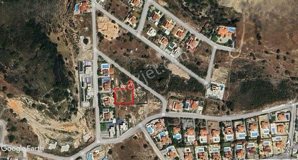 Girne Arapköy'de Deniz Manzaralı Satılık Arsa !!