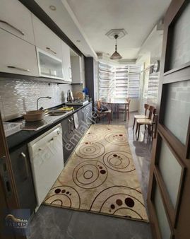 Şükrüpaşada Ara Kat Masrafsız Uygun Fiyatlı 3+1 Satılık