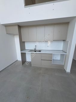 Girne Esentepe’de Satılık 2+1 Penthouse Hawaii Homer