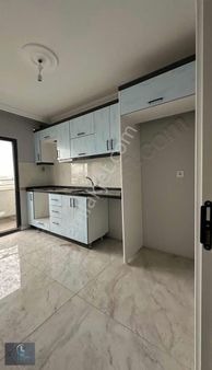 Cadde Üzerinde Lüks 3+1 Her Yere Ulaşım Açıklama Oku!