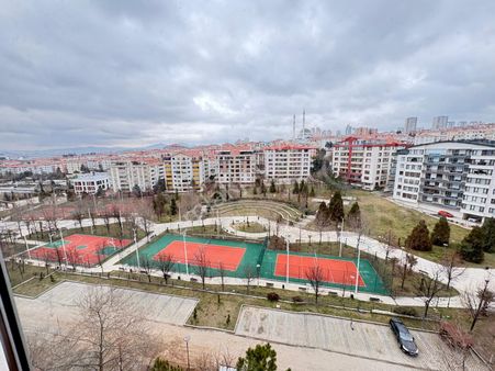 Göral Emlakdan Öveçler Vadisi Manzaralı Çetin Emeç Yakını 6+1