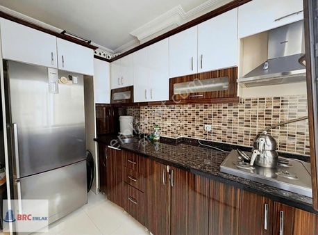 Sultangazi Cumhuriyet Mahallesinde Dubleks İki Ayrı Giriş Daire