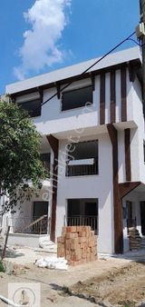 Aydın Merkezde Lüks Satılık Villa .etüt, Kreş Vb Uygun.