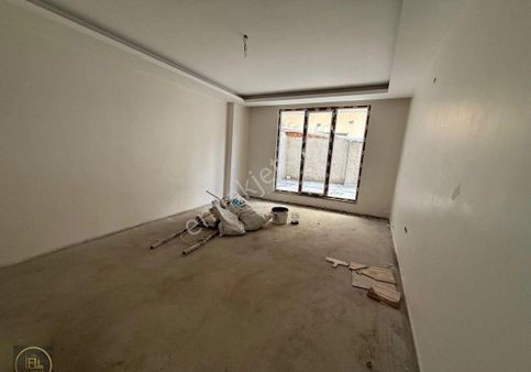 Fl Emlaktan Bulgurlu Metro Yakını 2+1 Sıfır Bahçe Kat